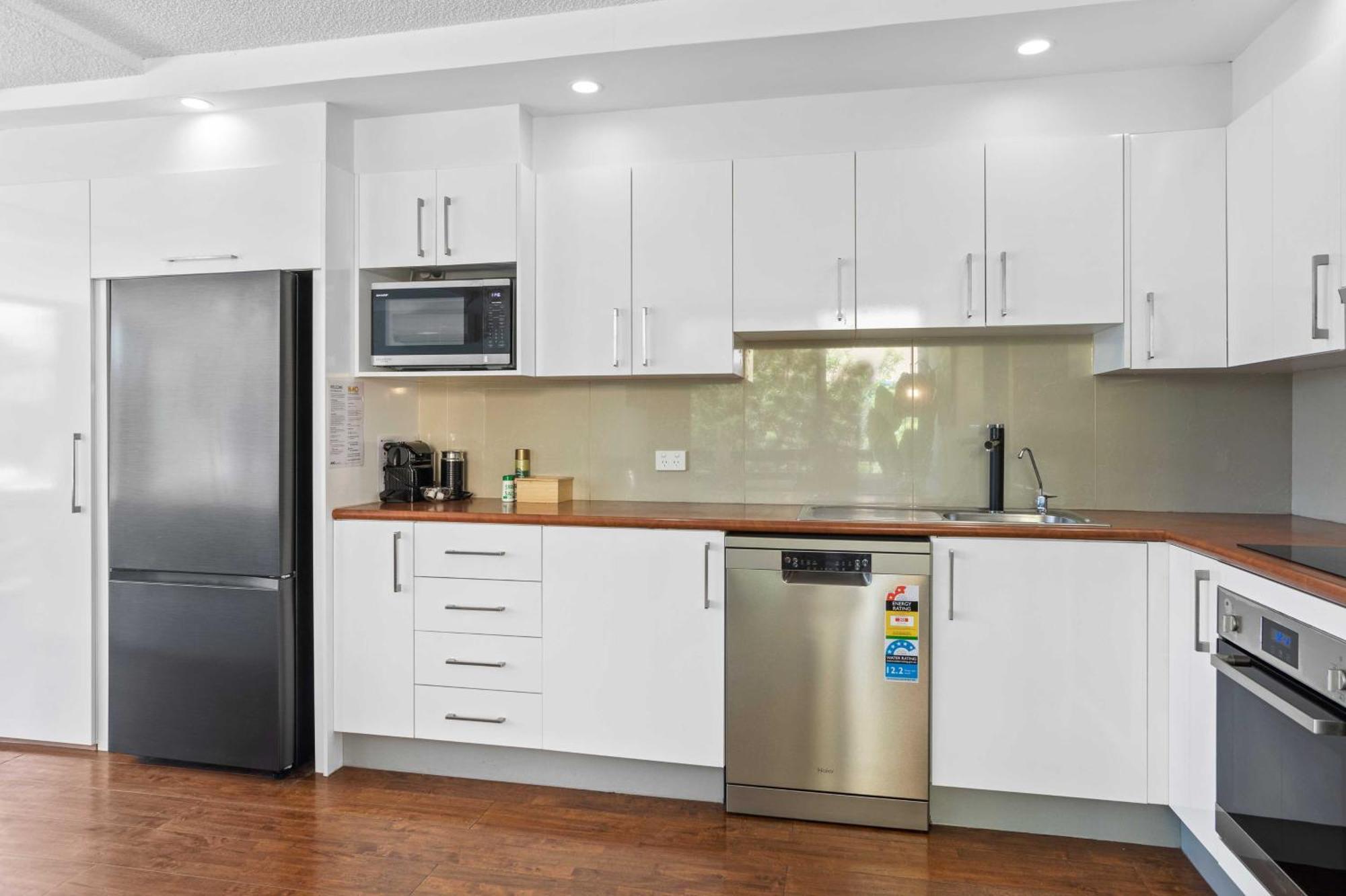 Hi Ho Beach Apartments On Broadbeach Gold Coast Dış mekan fotoğraf