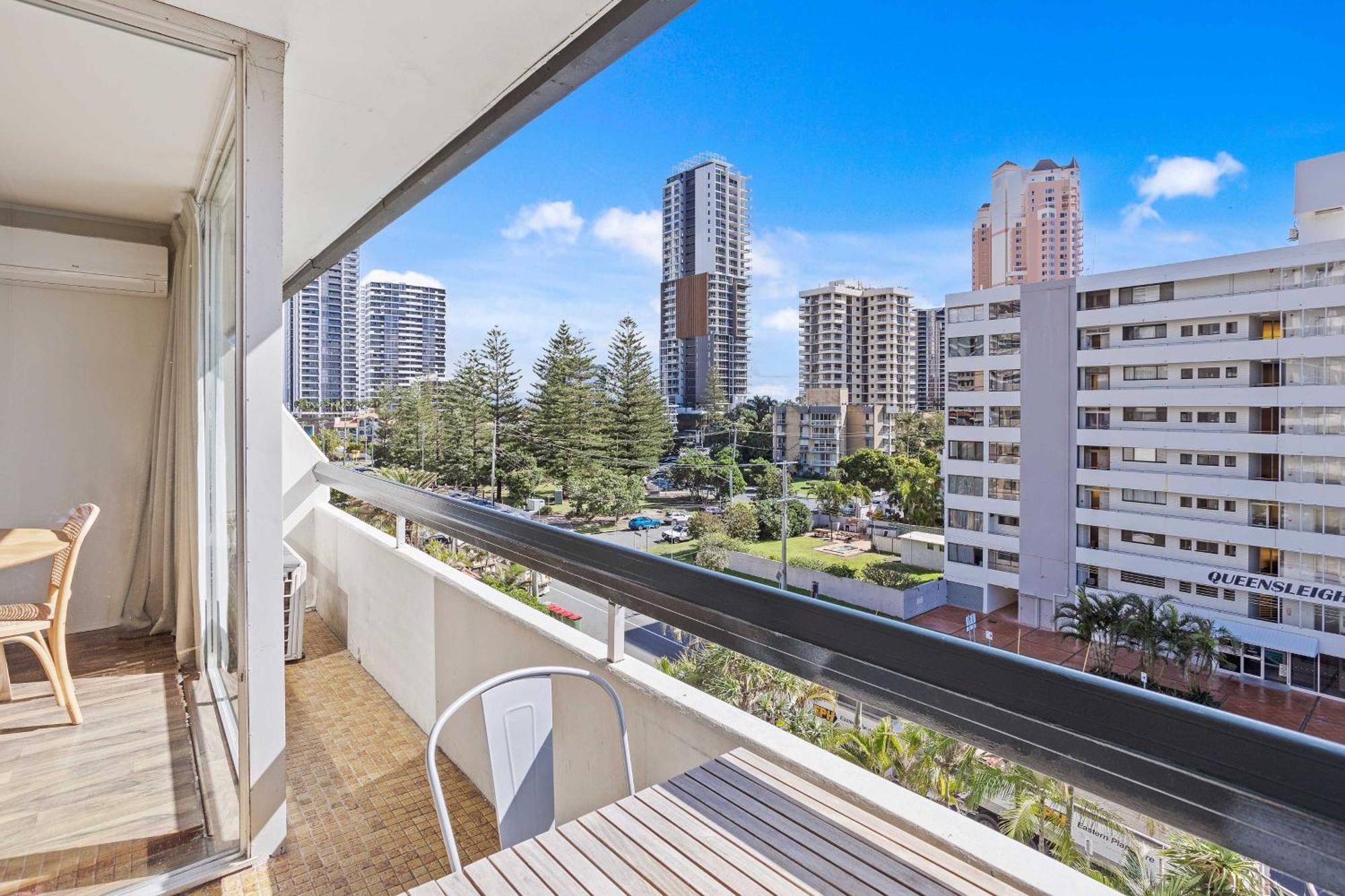 Hi Ho Beach Apartments On Broadbeach Gold Coast Dış mekan fotoğraf