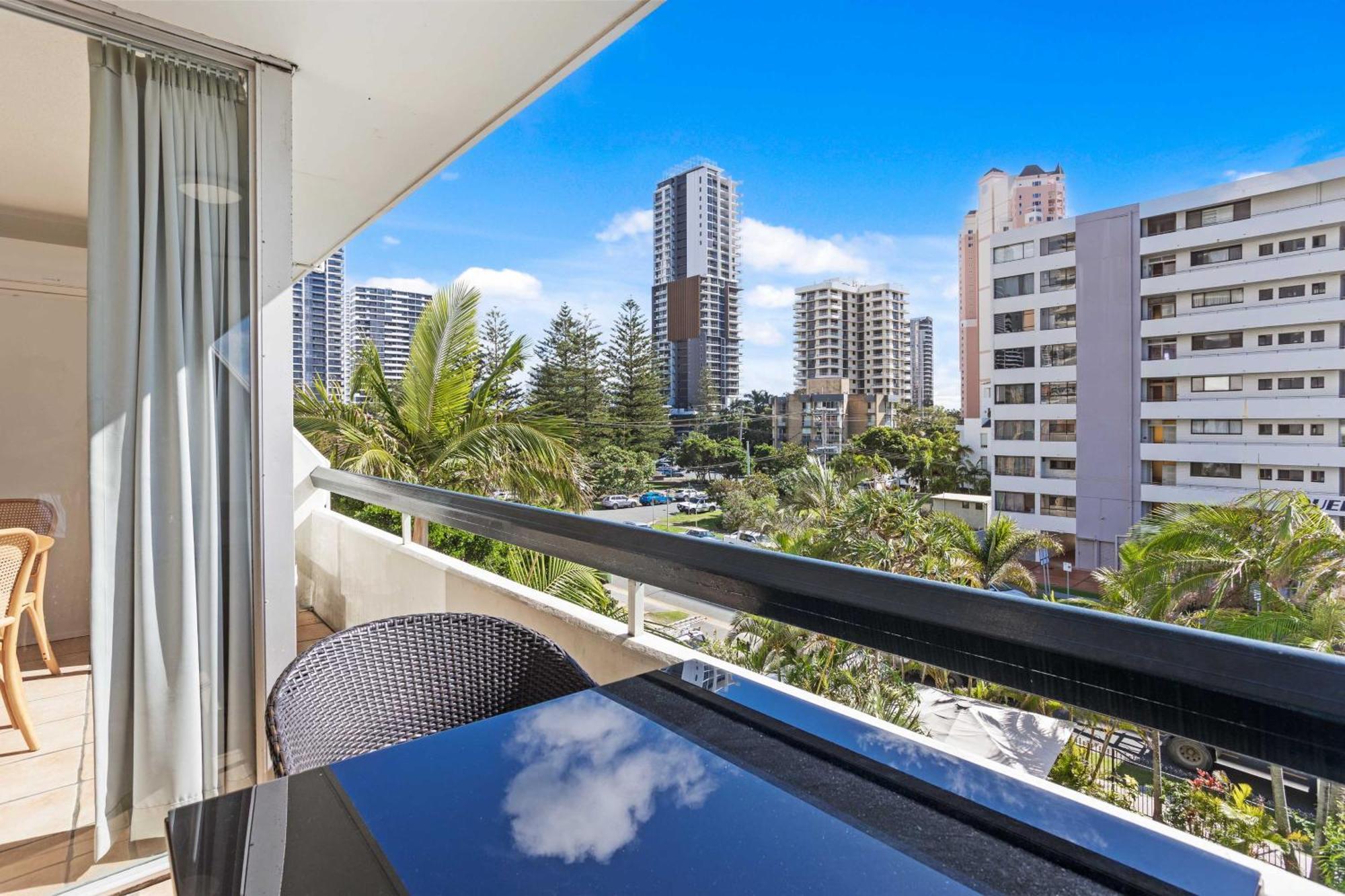 Hi Ho Beach Apartments On Broadbeach Gold Coast Dış mekan fotoğraf
